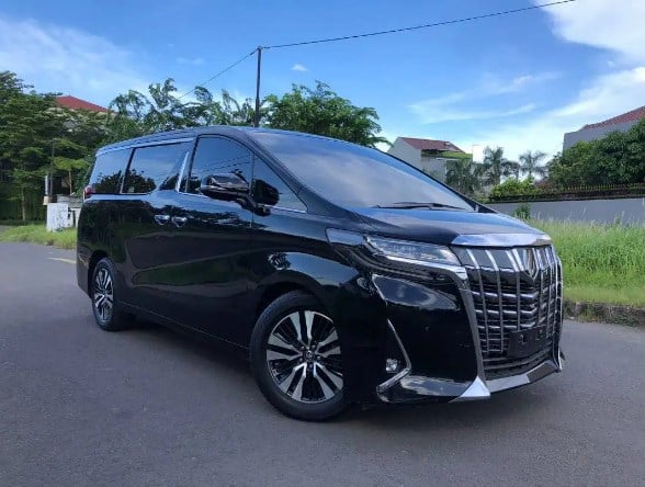 TOYOTA ALPHARD