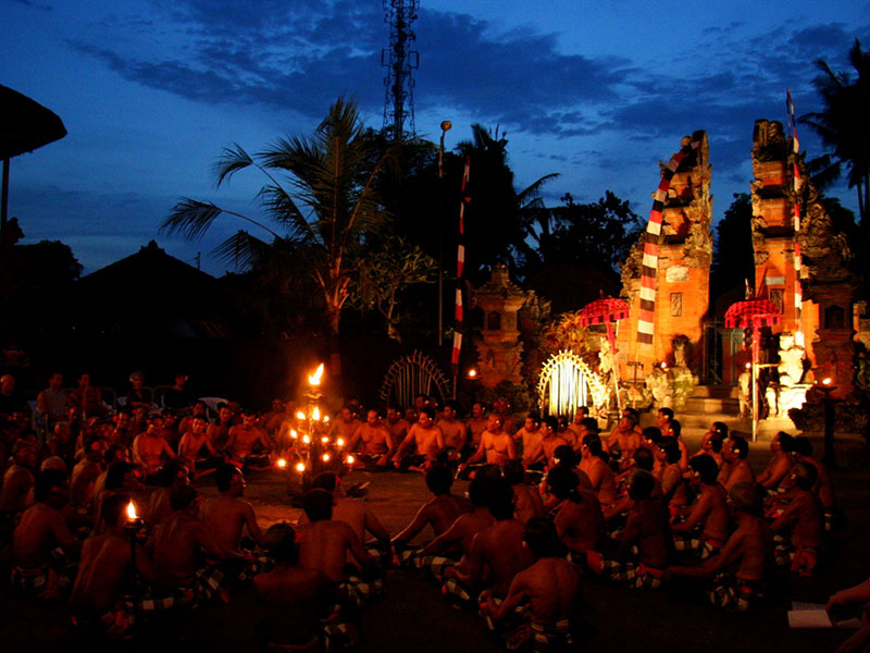 Uluwatu Kecak Dance